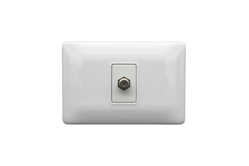 Placa toma coaxial TV SAT armado SINTHESI BLANCO